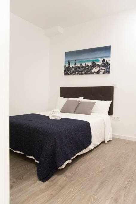 Comodo Y Agradable Estudio En Madrid Centro A3 Luaran gambar