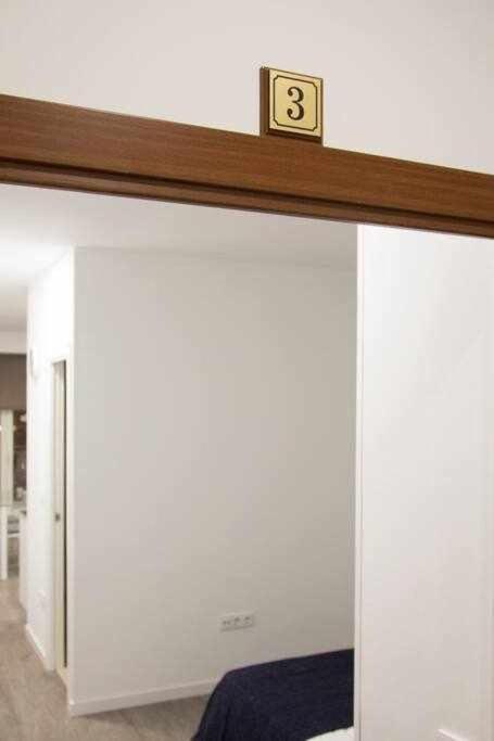 Comodo Y Agradable Estudio En Madrid Centro A3 Luaran gambar