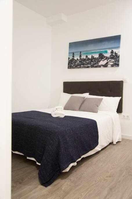 Comodo Y Agradable Estudio En Madrid Centro A3 Luaran gambar
